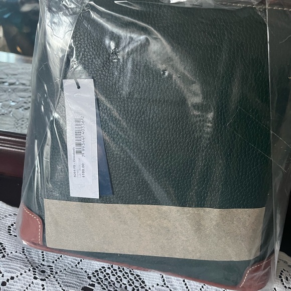 Dooney & Bourke crossbody bag - Picture 4 of 4